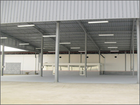 Vue du Hangar métallique 